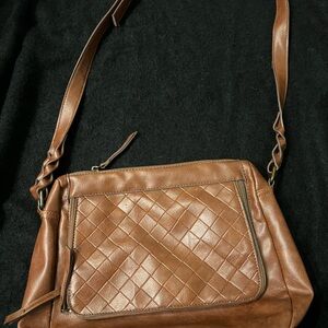 Elegant Brown Leather Shoulder Bag
